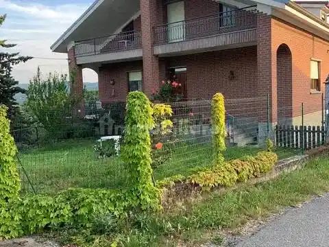 Villa in vendita a Cremolino