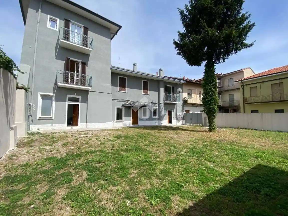 Villa in vendita a Canegrate