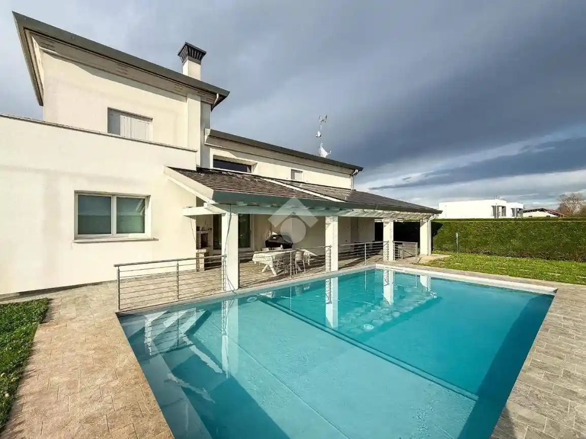 Villa in vendita a Pianiga