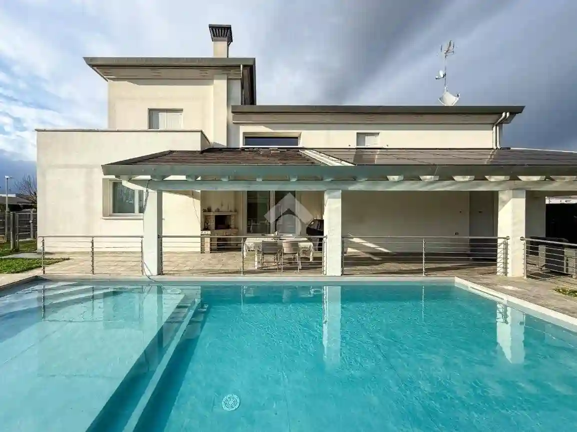 Villa - foto 3