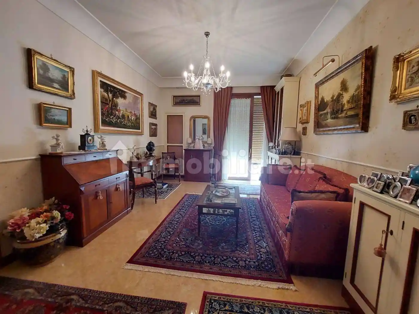 Appartamento in vendita a Napoli