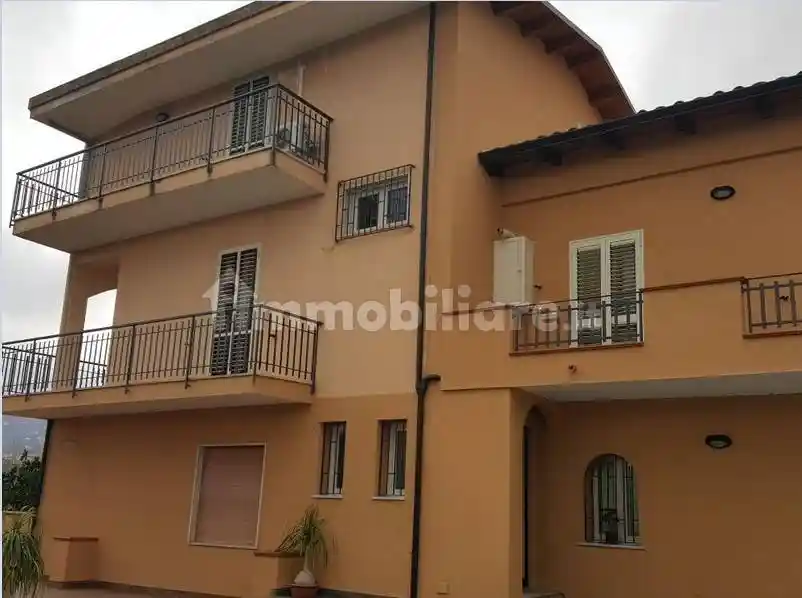 Appartamento in affitto a Lamezia Terme