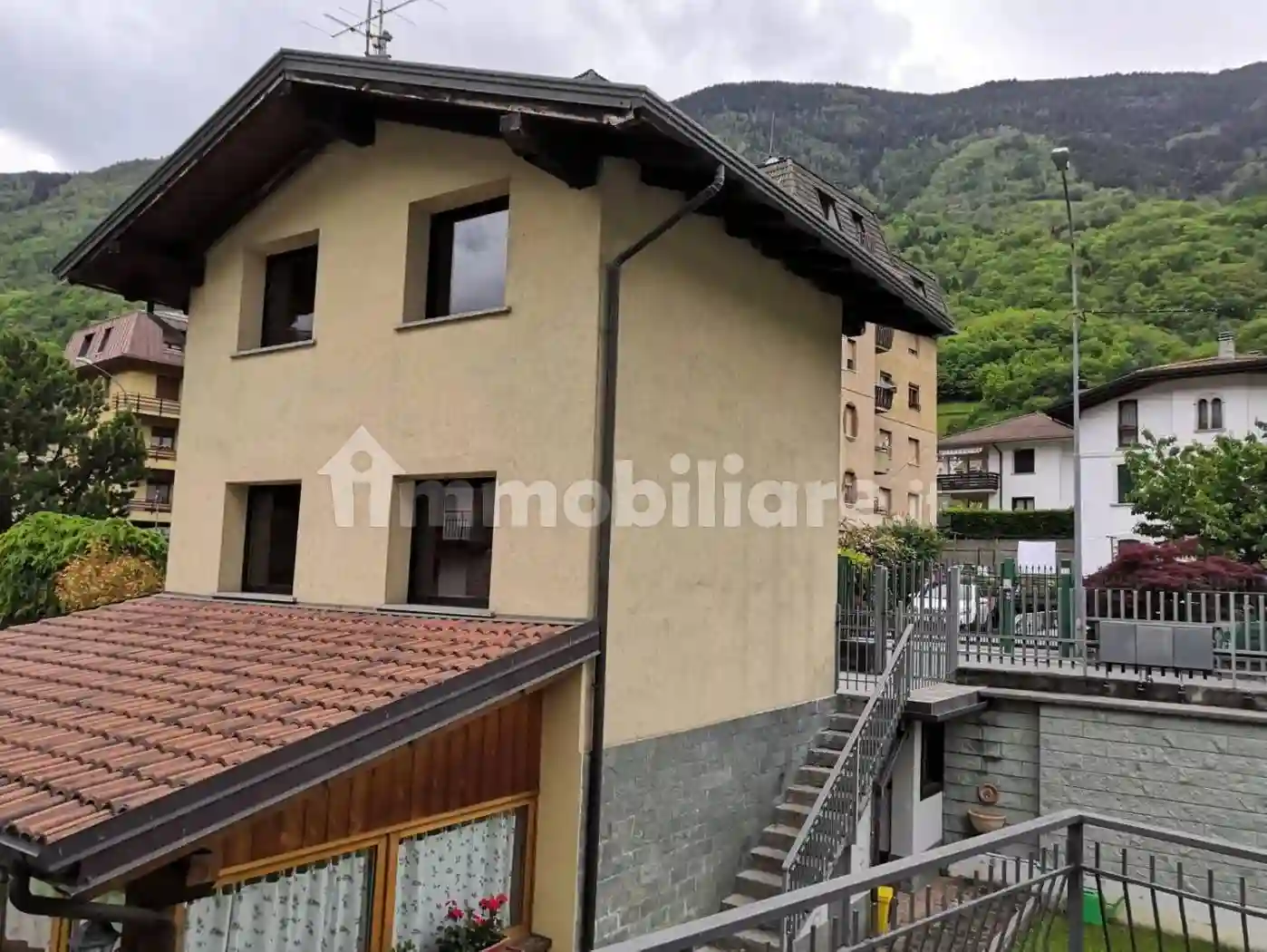 Villa - foto 2