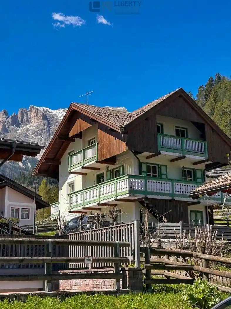 Villa in vendita a Mazzin