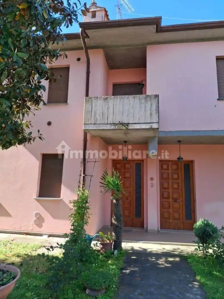 Villa in vendita a Fusignano