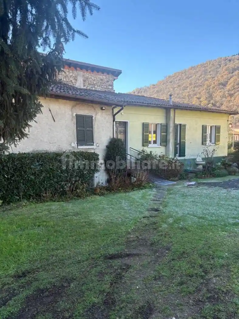 Casa indipendente in vendita a Gussago
