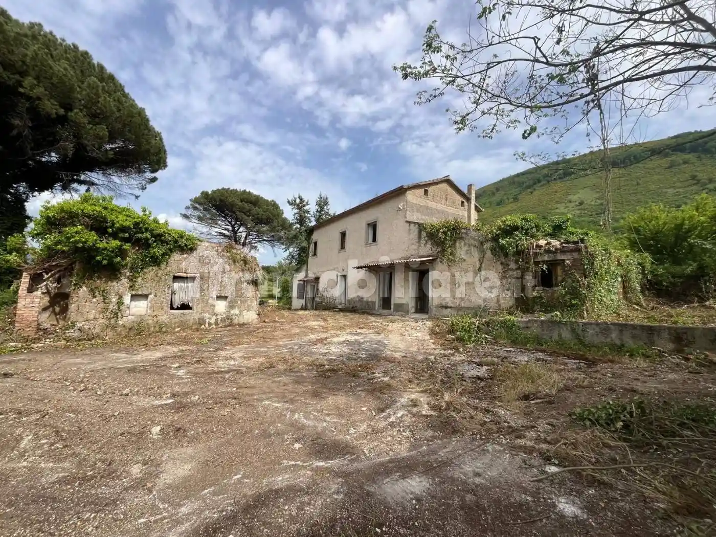 Rustico - Casale in vendita a Valle di Maddaloni