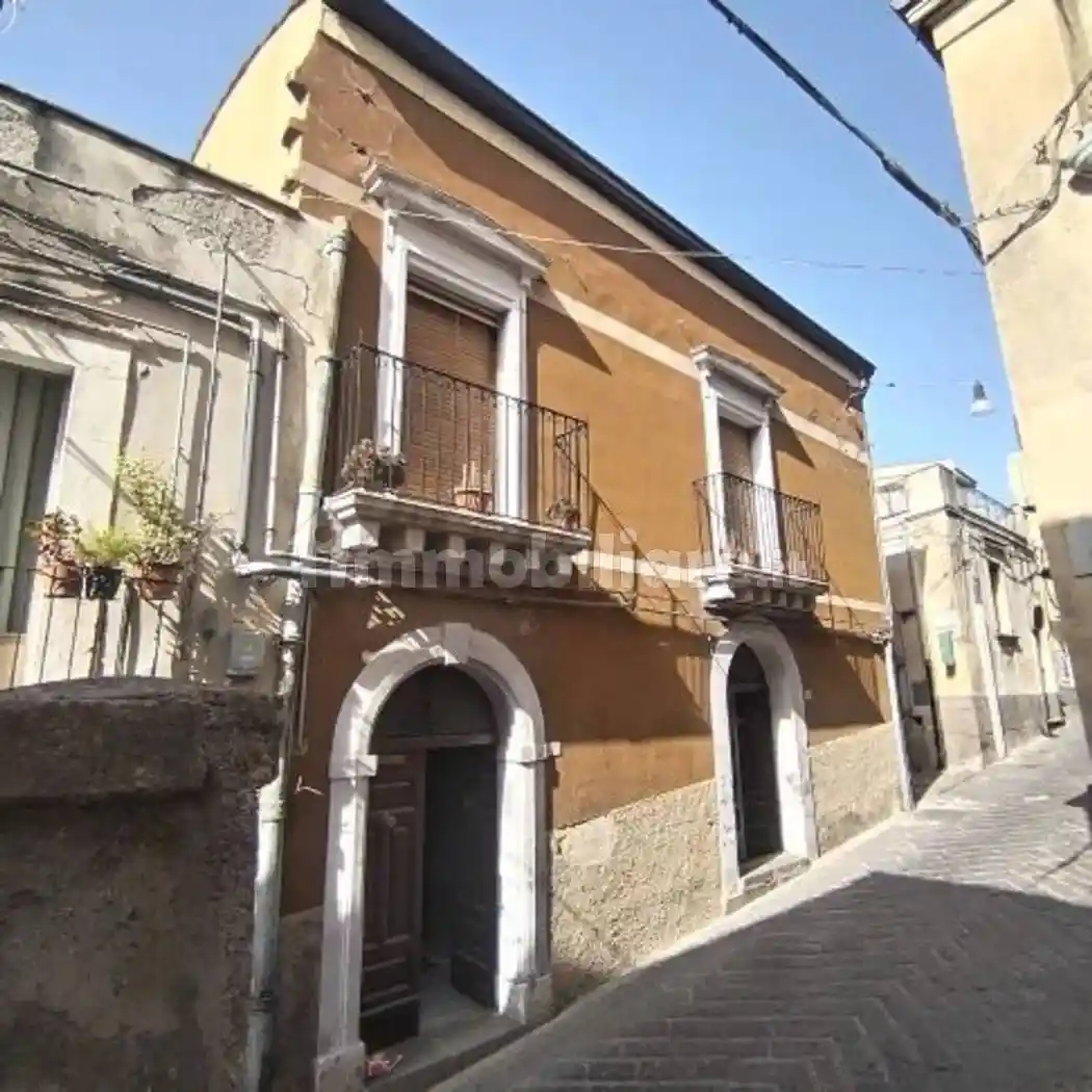 Villa in vendita a Vizzini