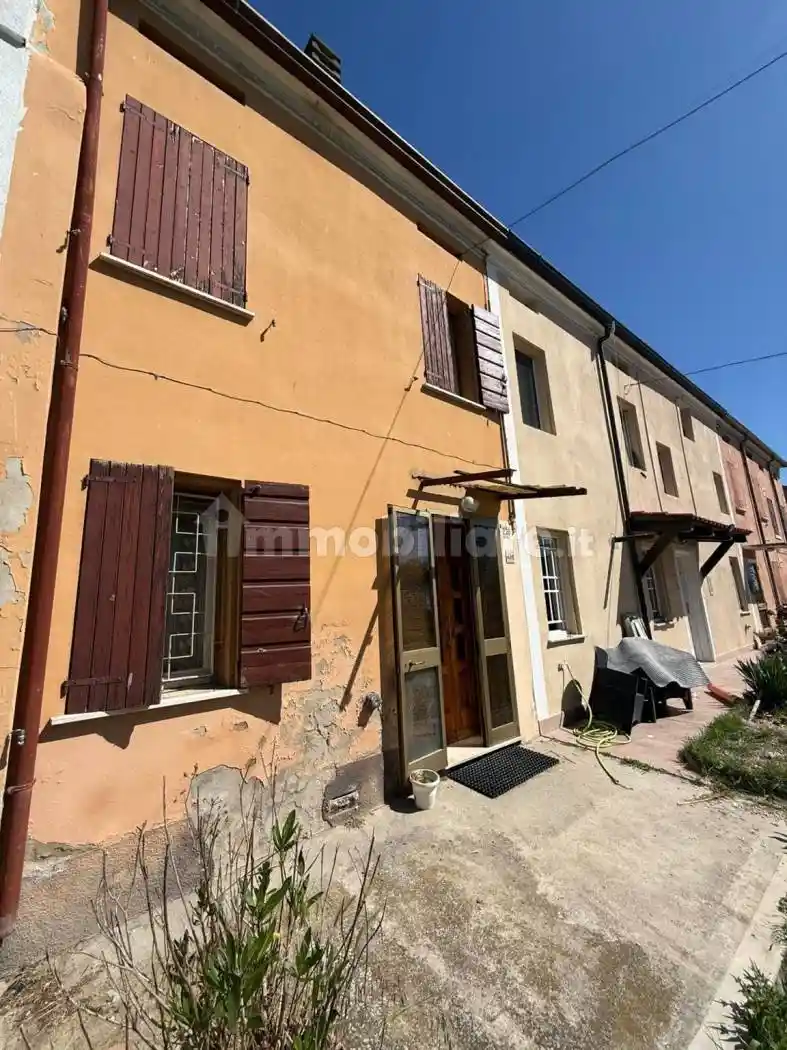 Casa indipendente in vendita a Mirandola