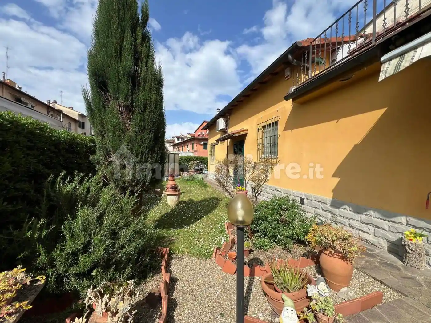 Casa indipendente in vendita a Firenze