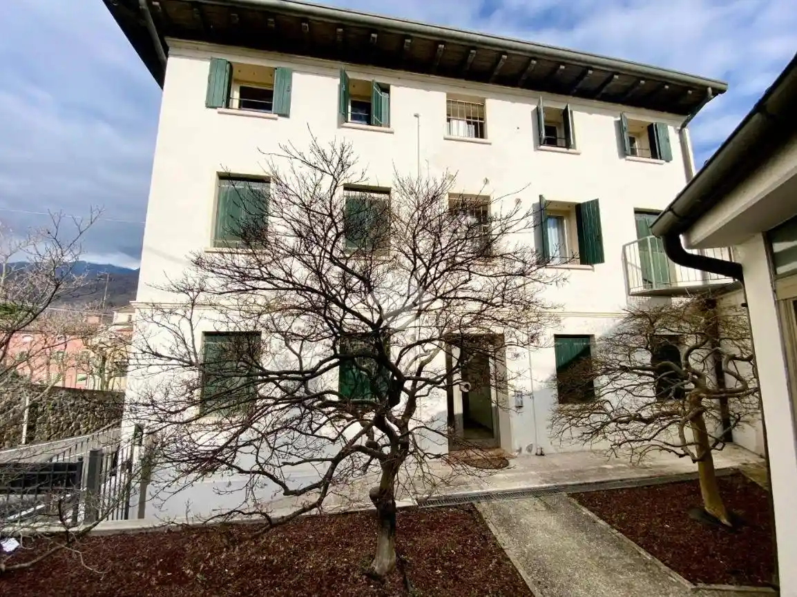 Palazzo - Edificio in vendita a Maser
