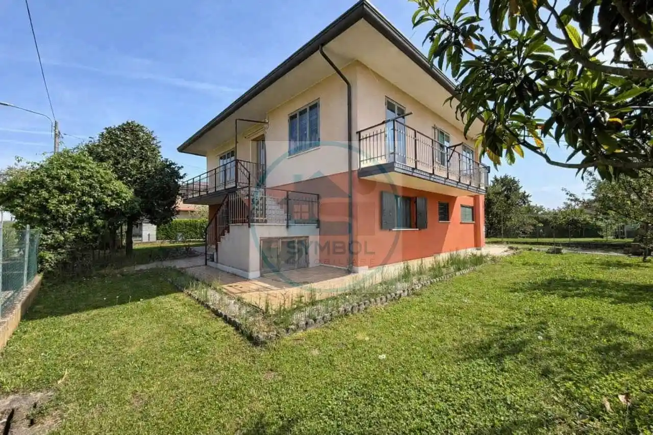 Casa indipendente in vendita a Venezia