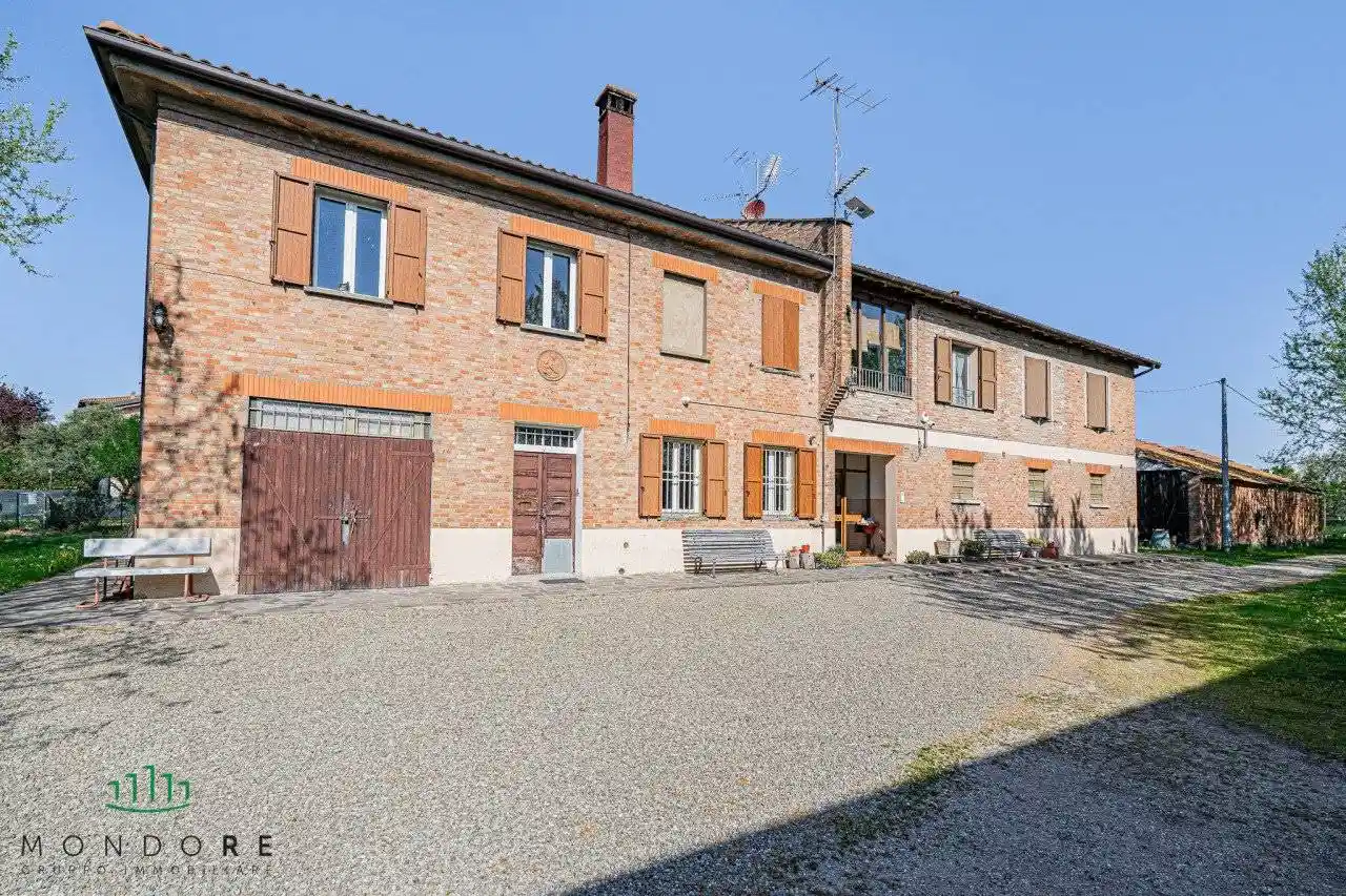 Villa in vendita a Anzola dell'Emilia