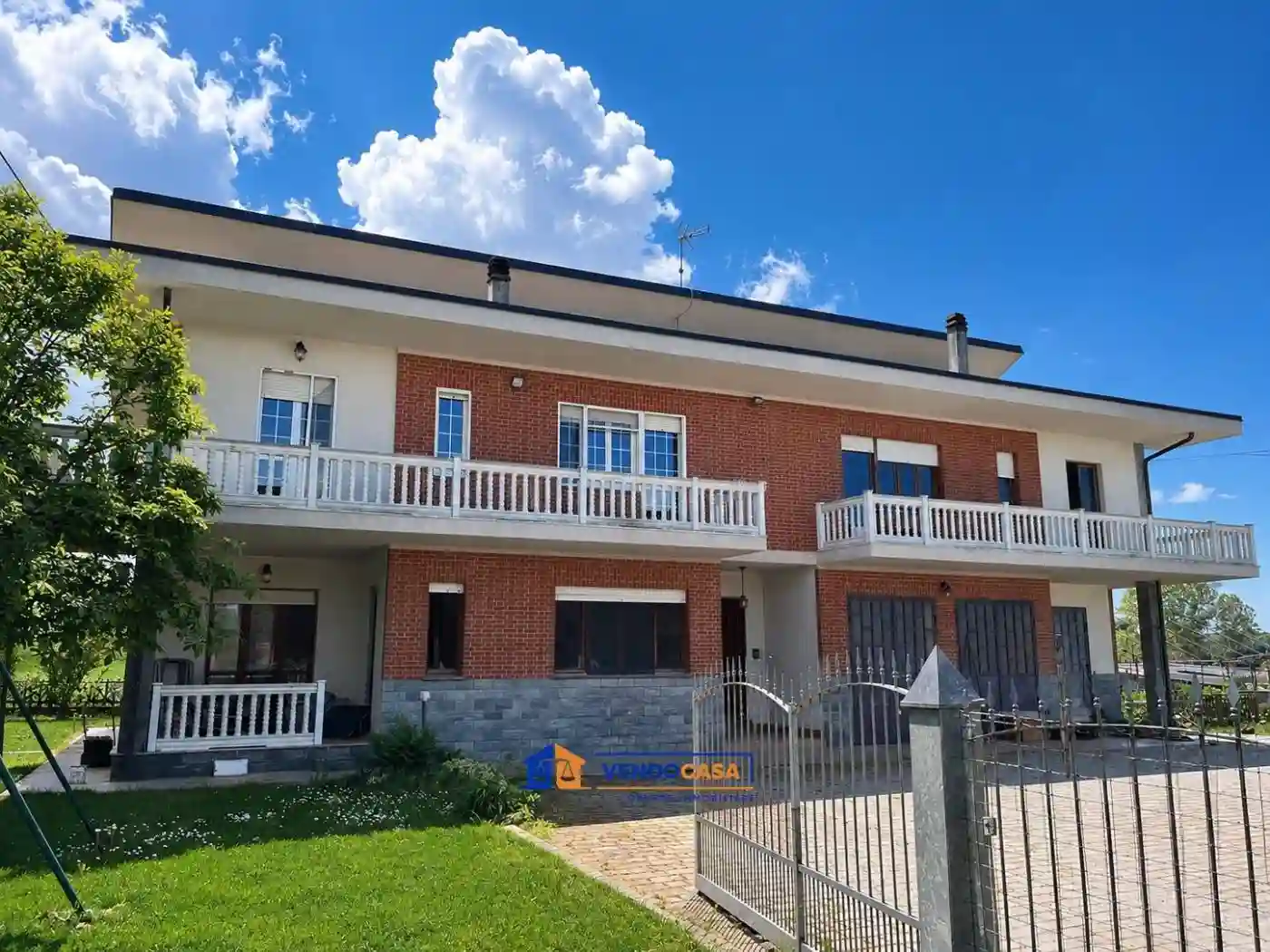 Villa - foto 2