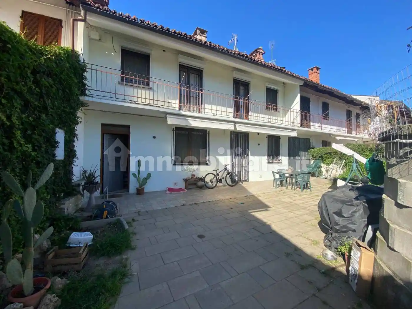 Villa in vendita a Carignano