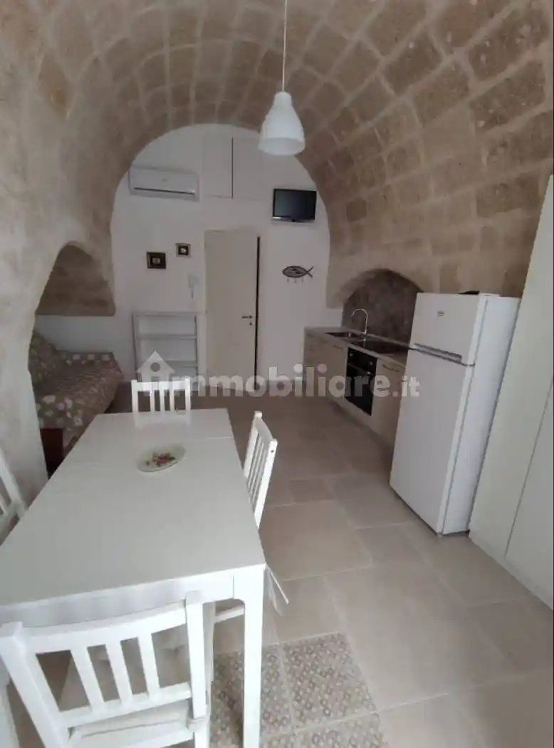 Appartamento in affitto a Mola di Bari