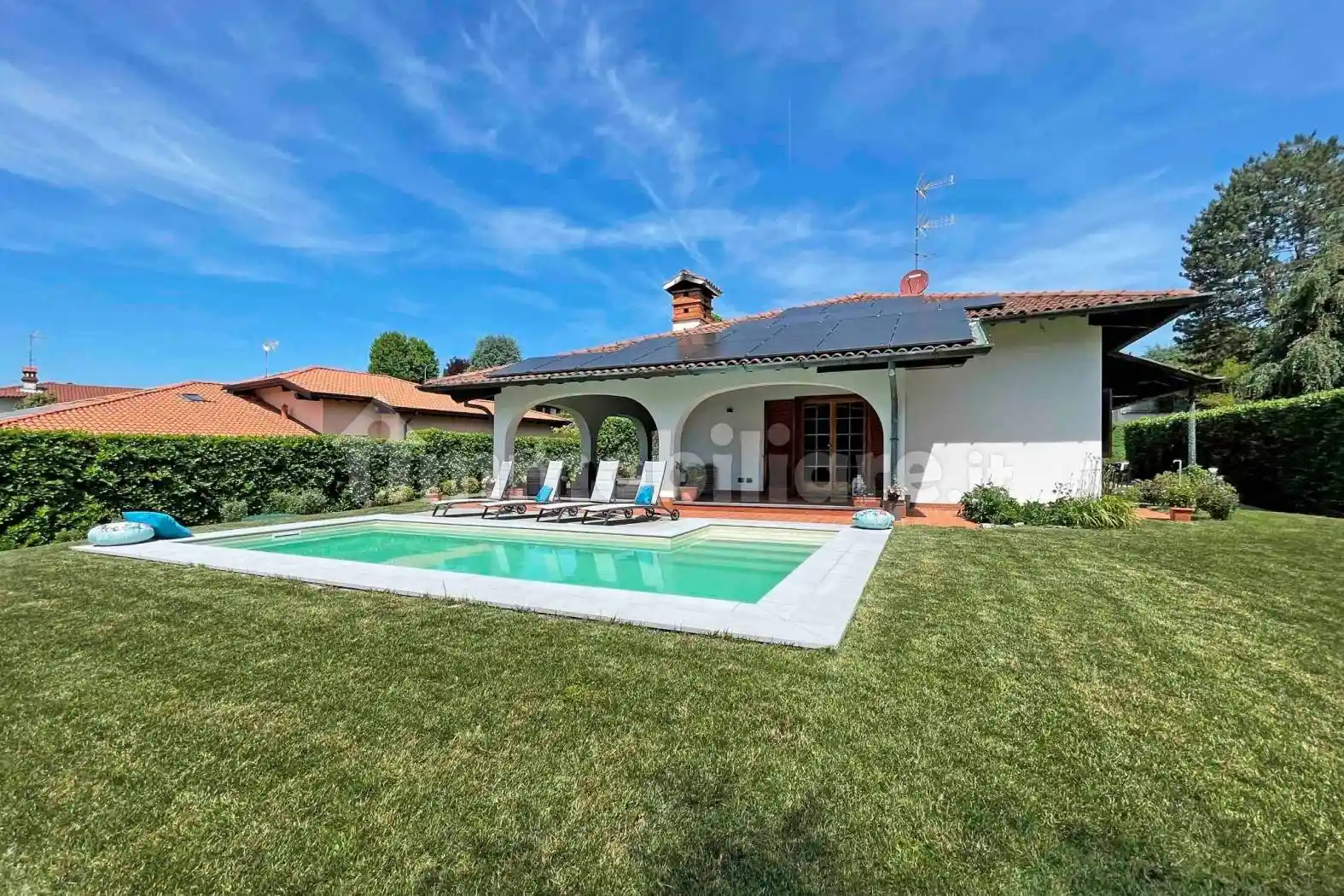Villa in vendita a Cermenate