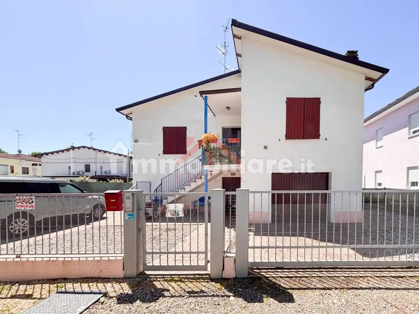 Villa in vendita a Novi di Modena