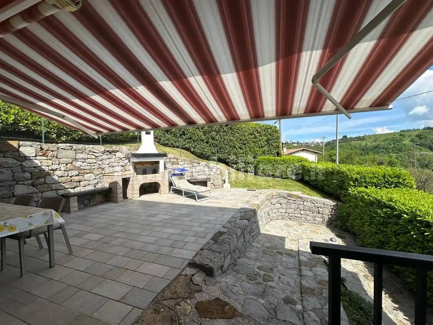 Villa in vendita a Stregna