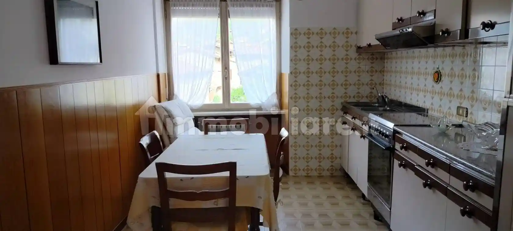 Appartamento in vendita a Gandino