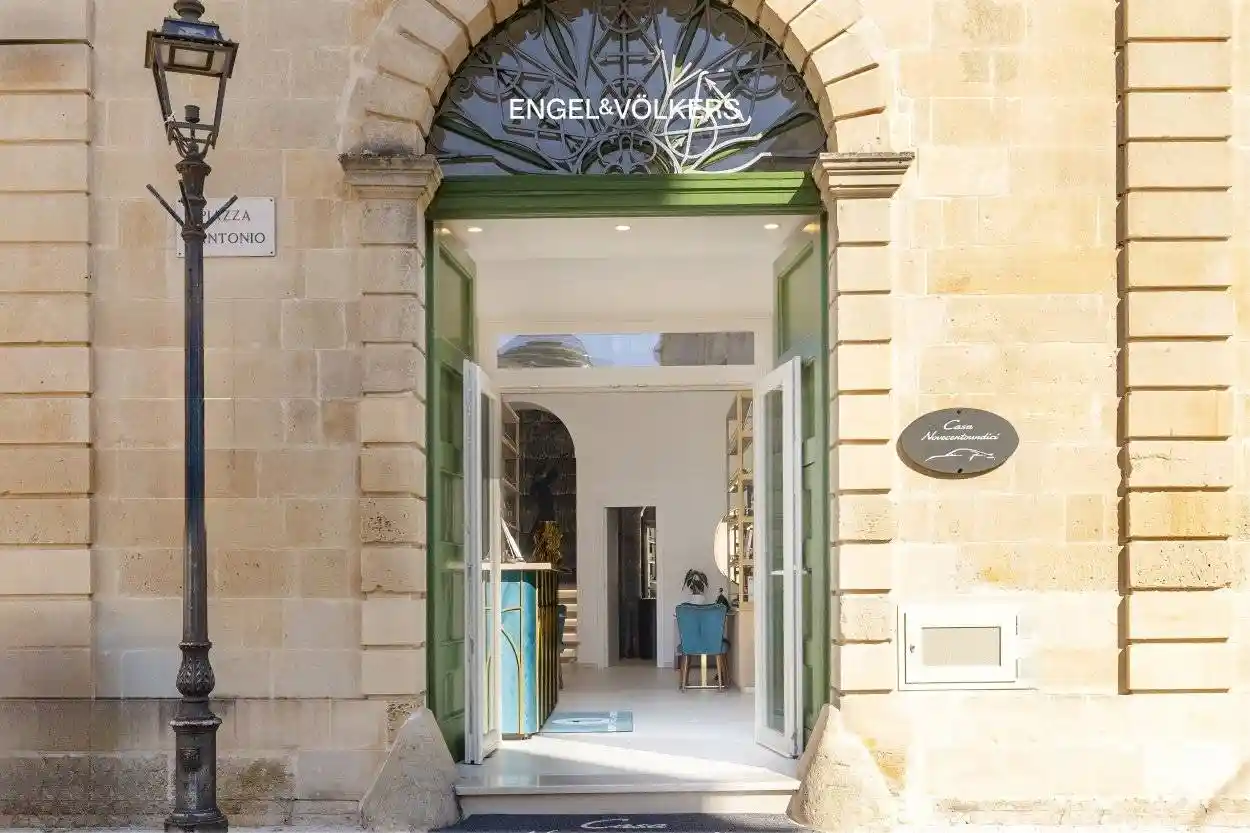 Casa indipendente in vendita a Castrignano de' Greci
