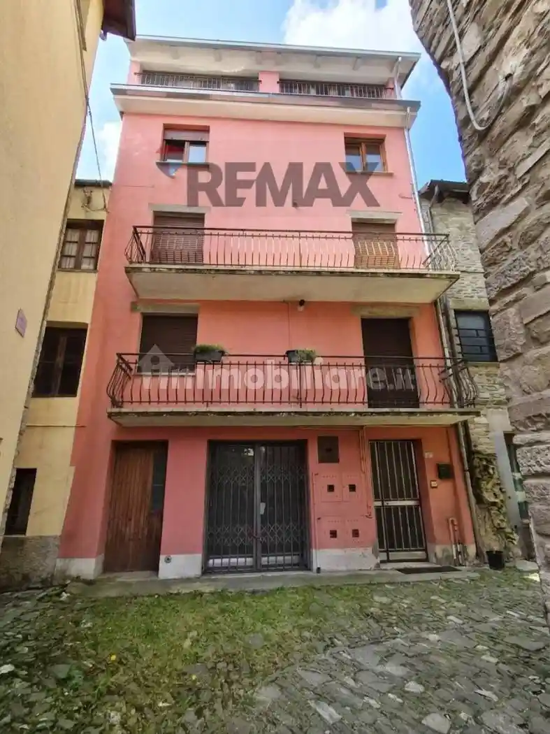 Appartamento in vendita a Berceto