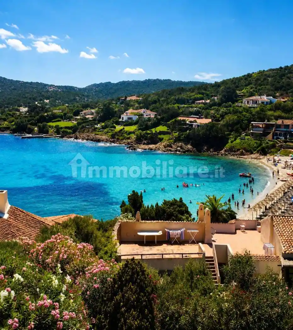 Appartamento in vendita a Arzachena