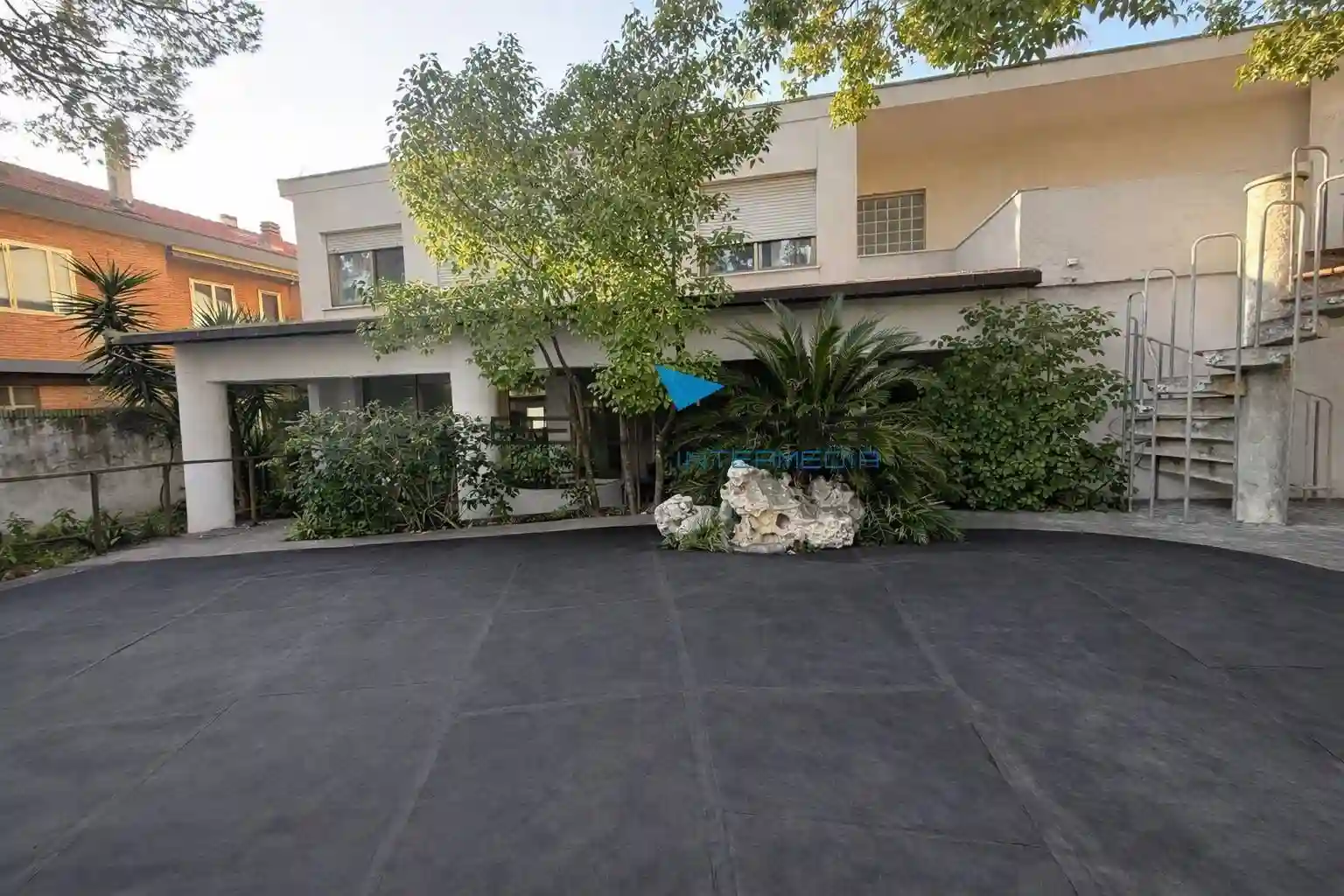 Villa - foto 2