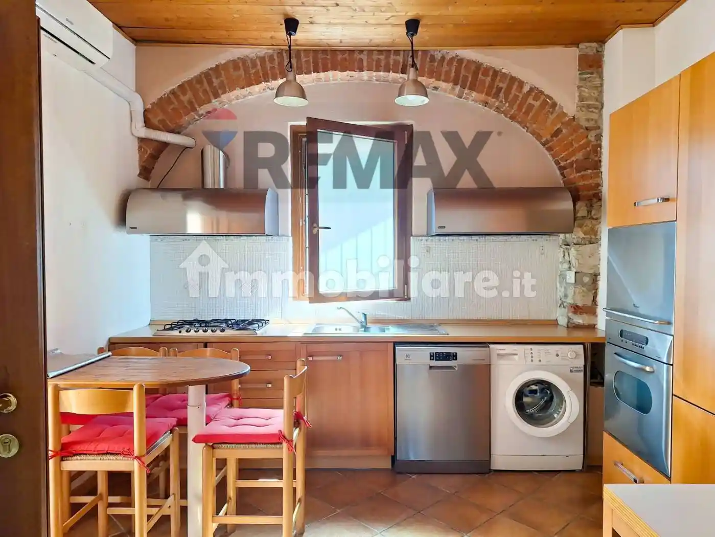 Appartamento in affitto a Gavirate