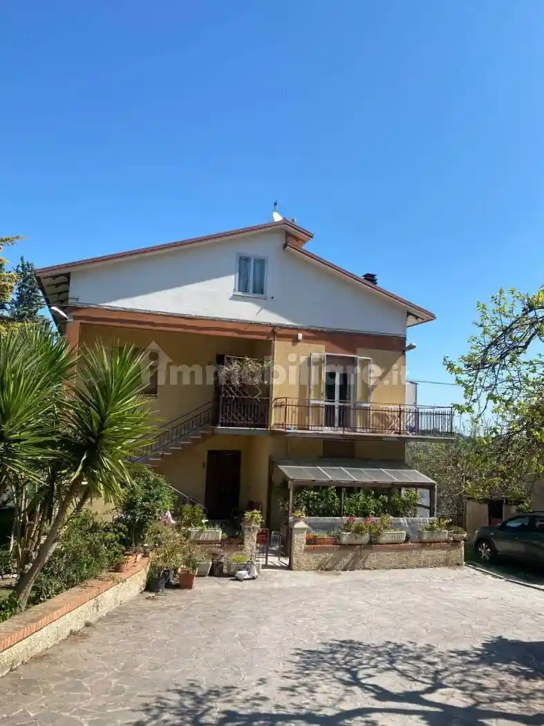 Casa indipendente in vendita a Montecosaro