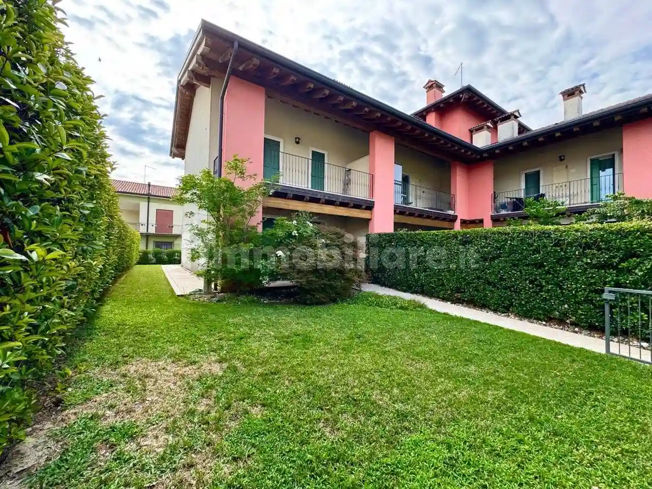 Villetta a schiera - foto 2