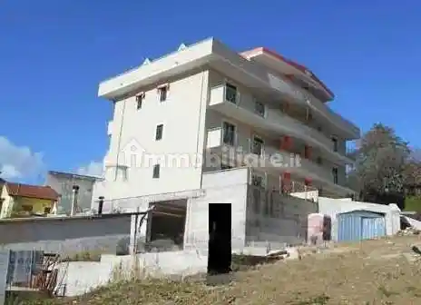 Appartamento in vendita a Serre