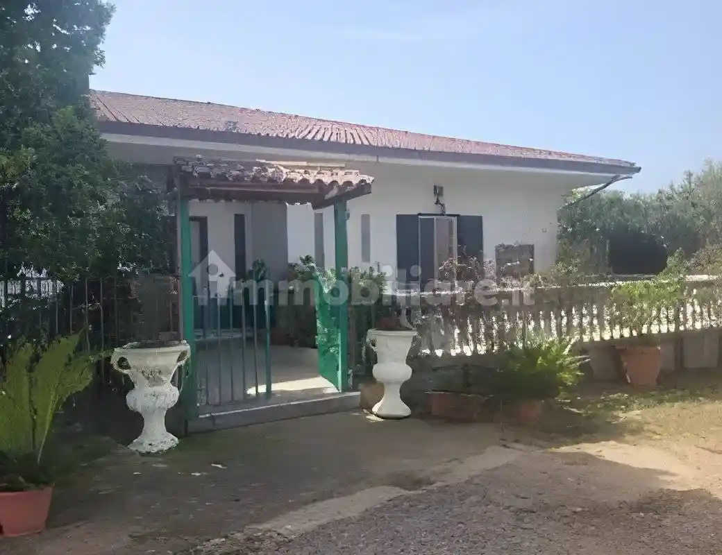 Villa in vendita a Torano Castello