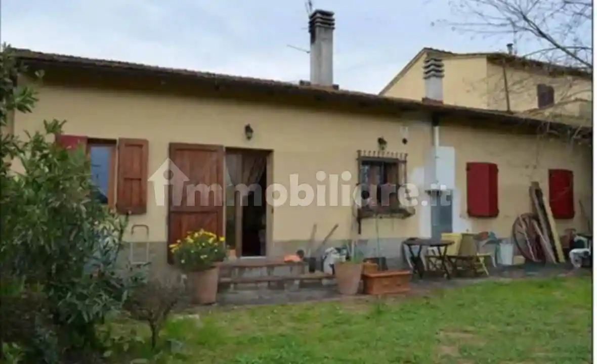 Casa indipendente in vendita a Lastra a Signa