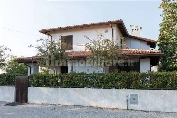 Villa in vendita a Comacchio
