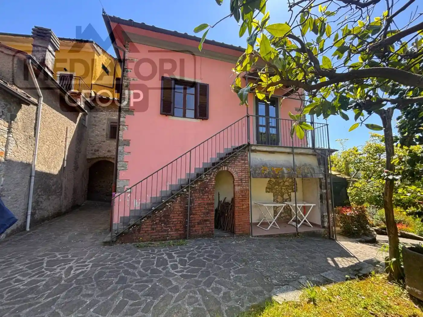 Casa indipendente in vendita a Borgo a Mozzano
