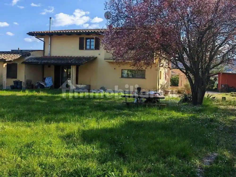 Appartamento in vendita a Arezzo