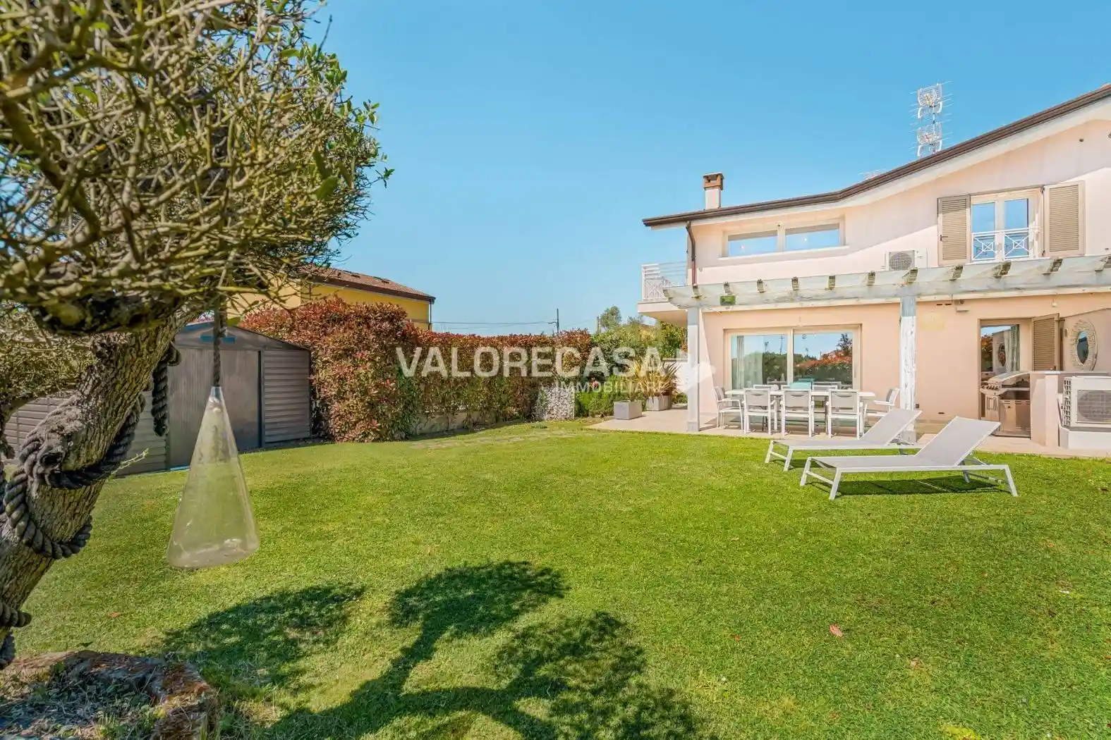 Villetta a schiera in vendita a Carrara