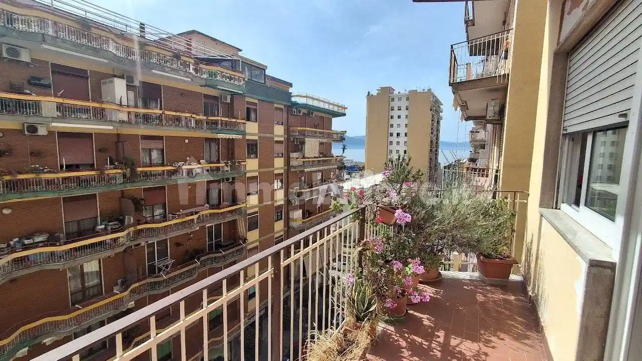 Appartamento in vendita a Torre Annunziata