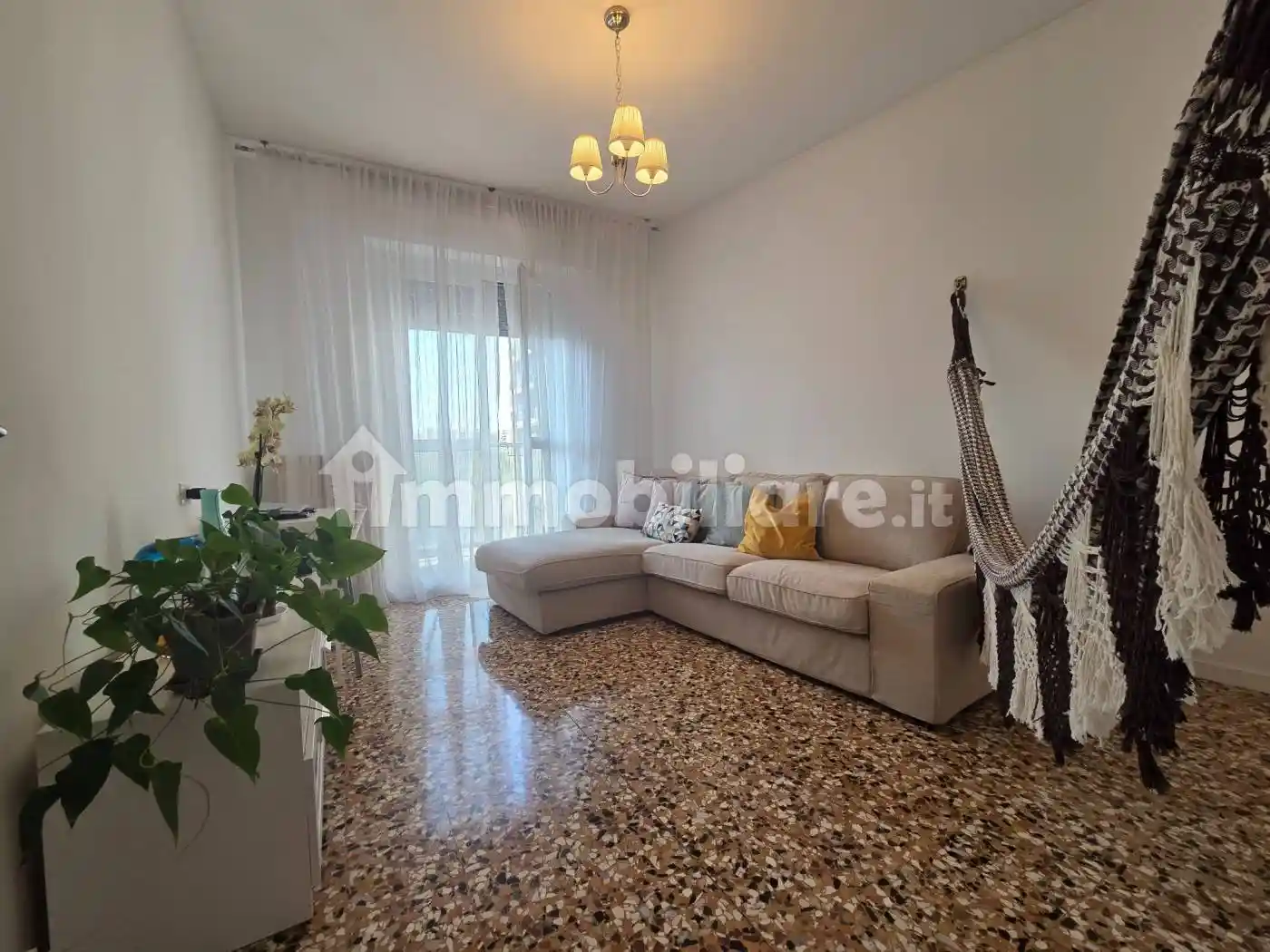 Appartamento in vendita a Corsico