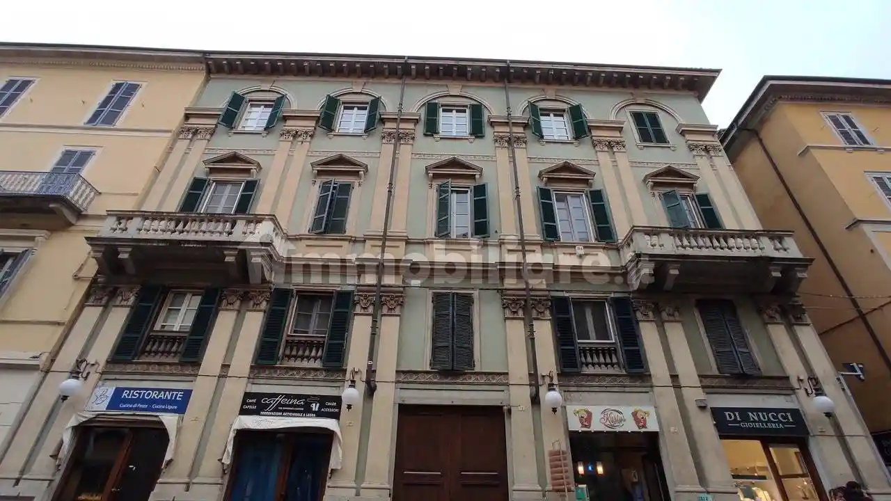 Appartamento in affitto a Novara