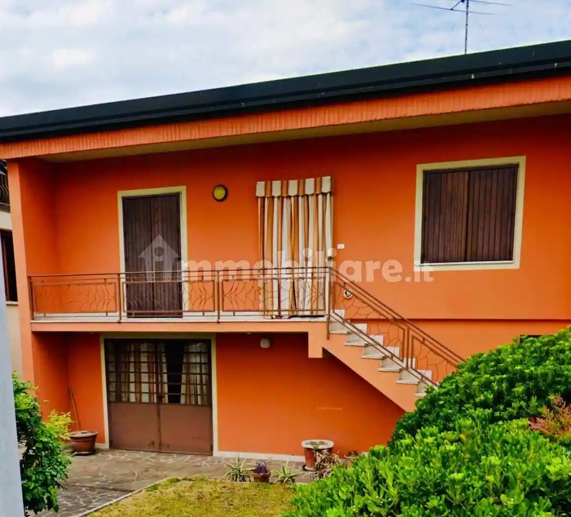 Villa in vendita a Casalmoro