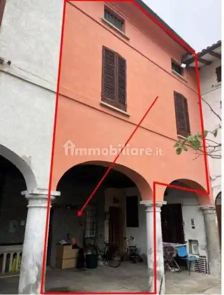 Casa indipendente in vendita a Crema