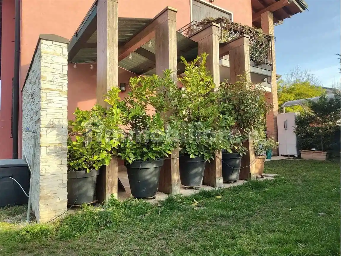 Appartamento in vendita a Buttapietra