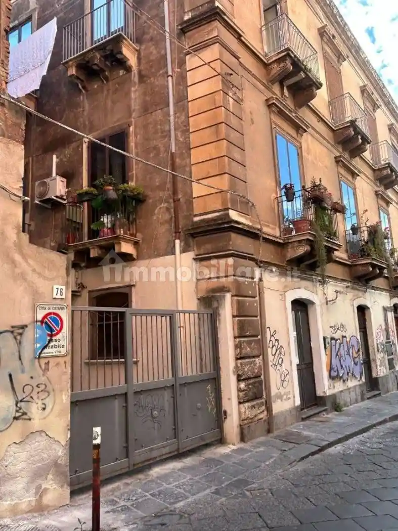 Appartamento in vendita a Catania