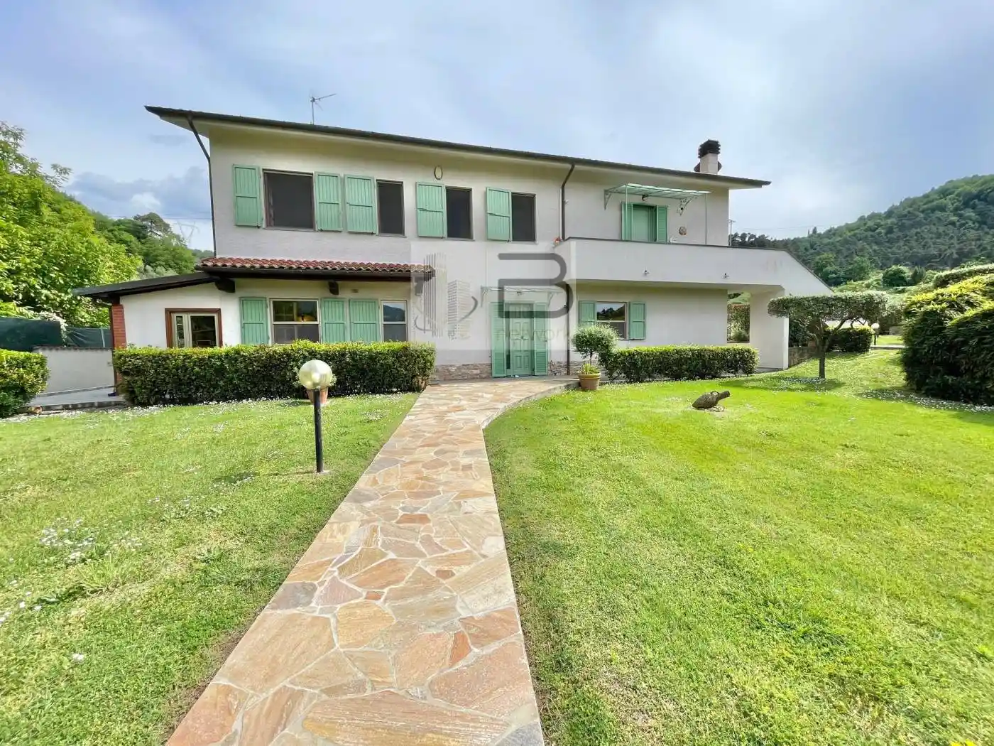 Villa in vendita a Camaiore