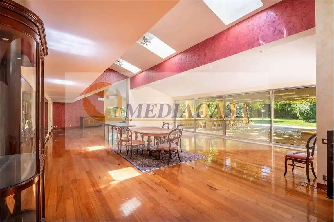 Villa in affitto a Roma