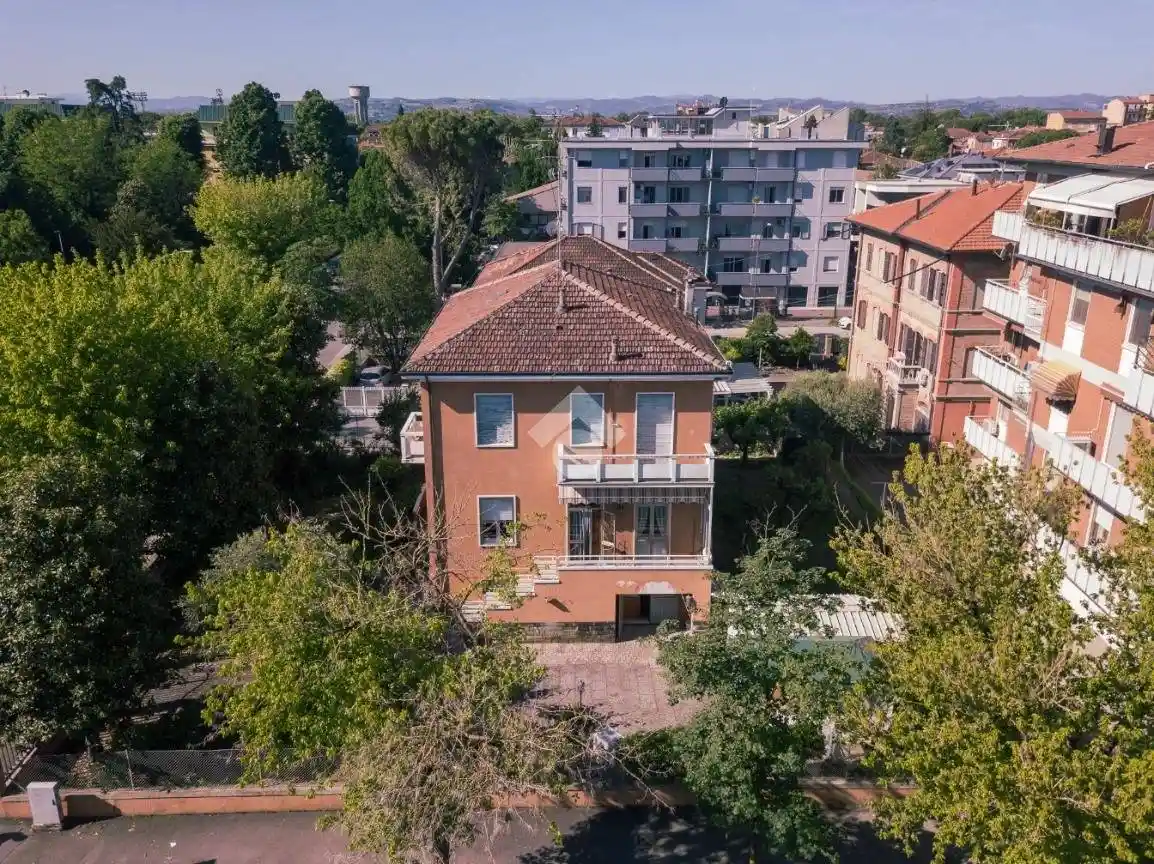 Villa in vendita a Forlì