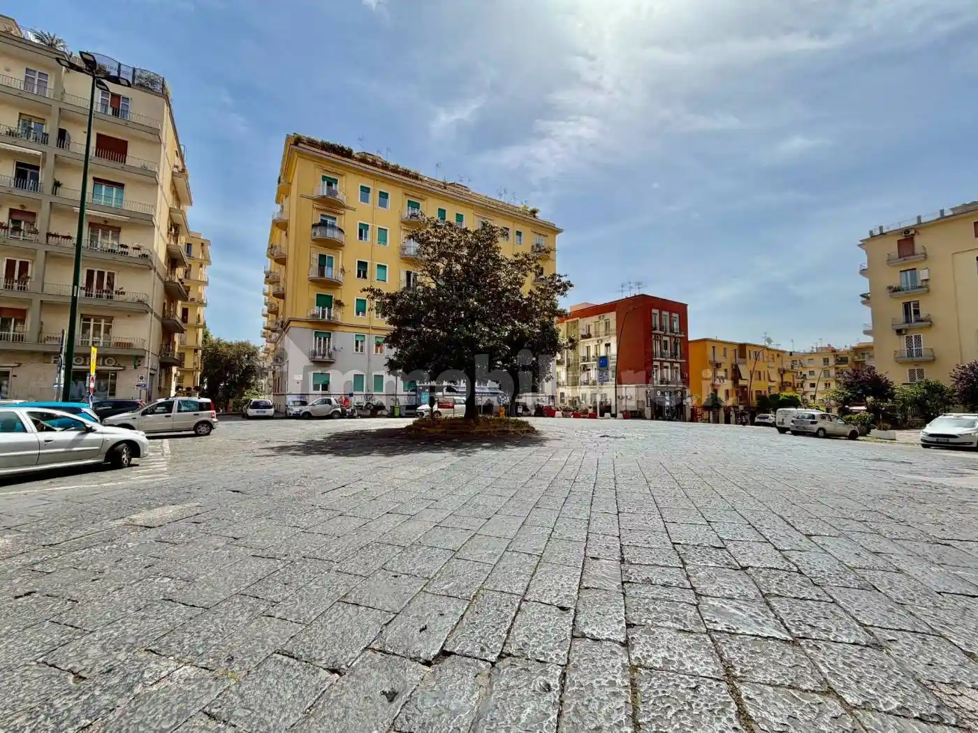 Appartamento in vendita a Napoli