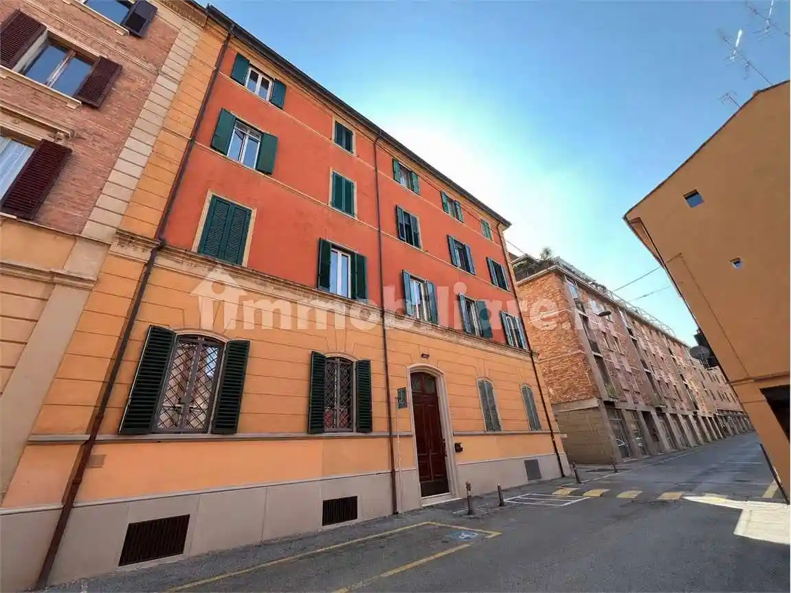 Appartamento in vendita a Bologna
